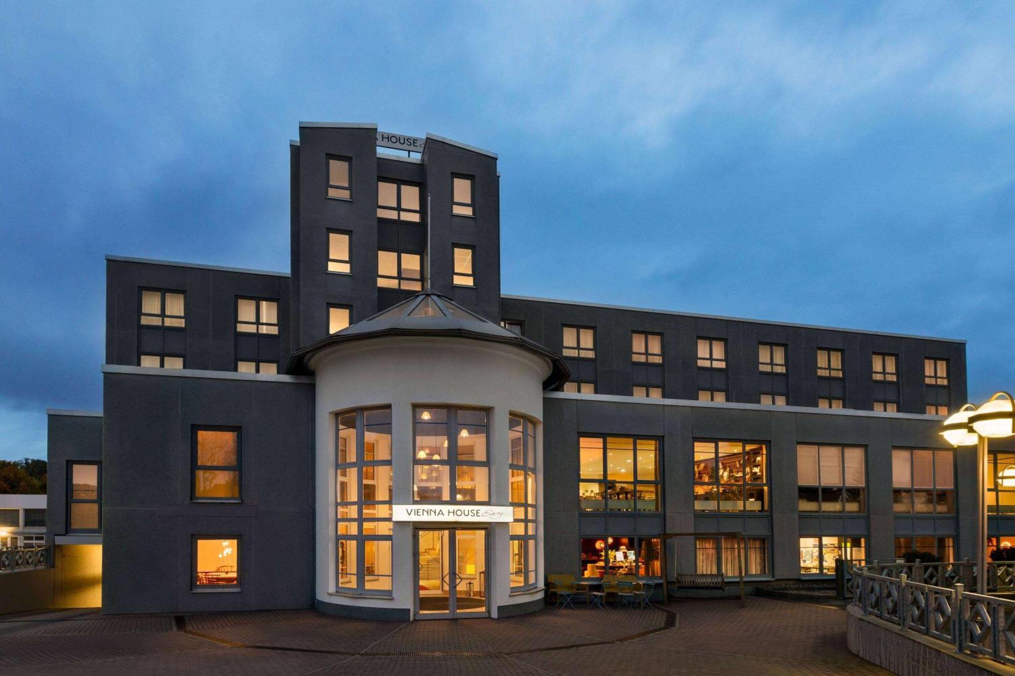 Vienna House Easy By Wyndham Coburg Hotel Bagian luar foto