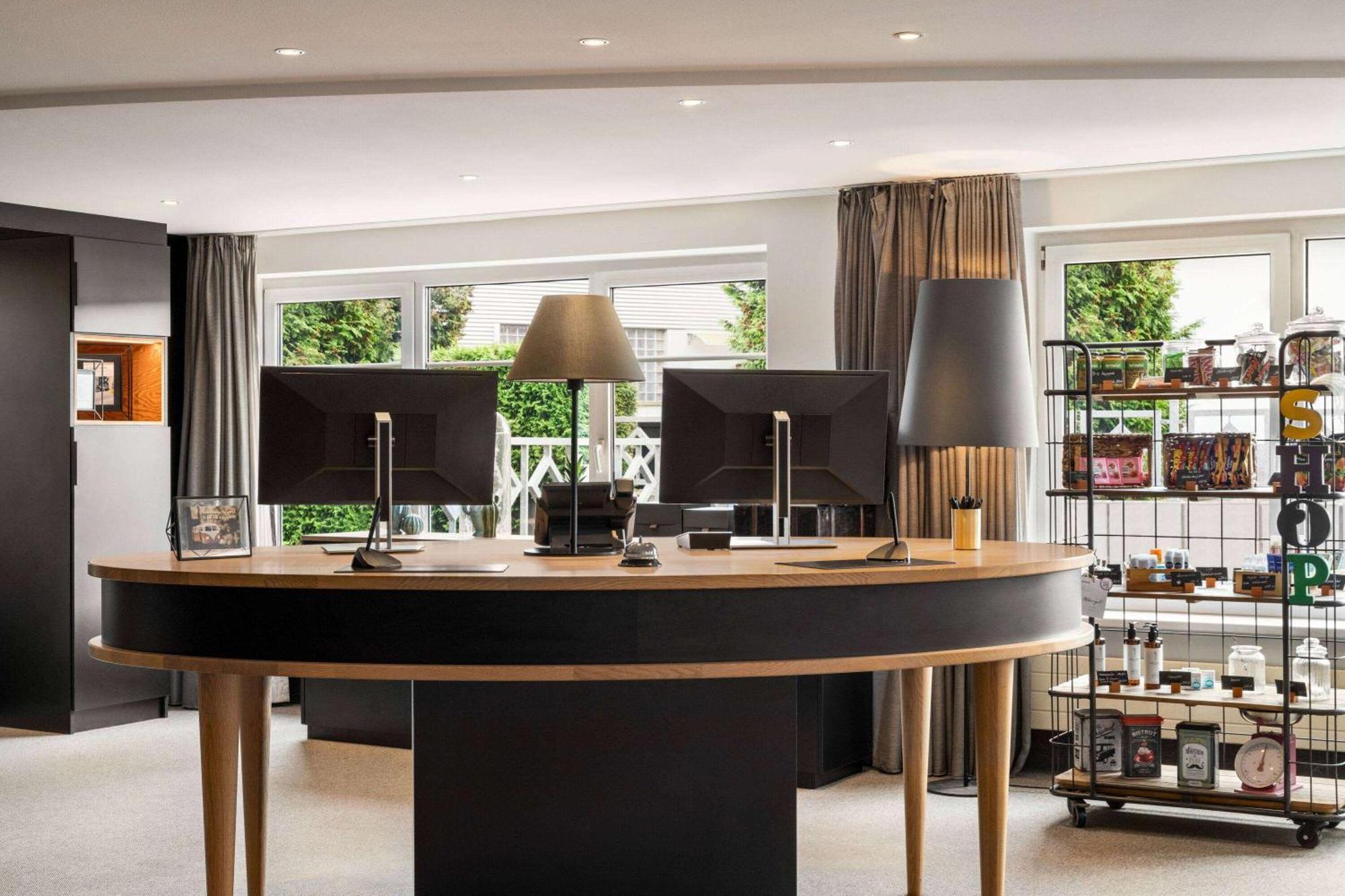 Vienna House Easy By Wyndham Coburg Hotel Bagian luar foto